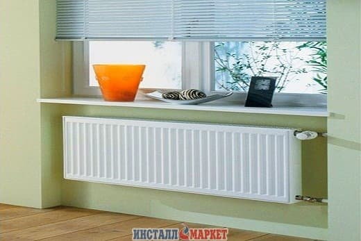Радіатор сталевий Kermi тип FKO 11 висота 300 мм бокове підключення
